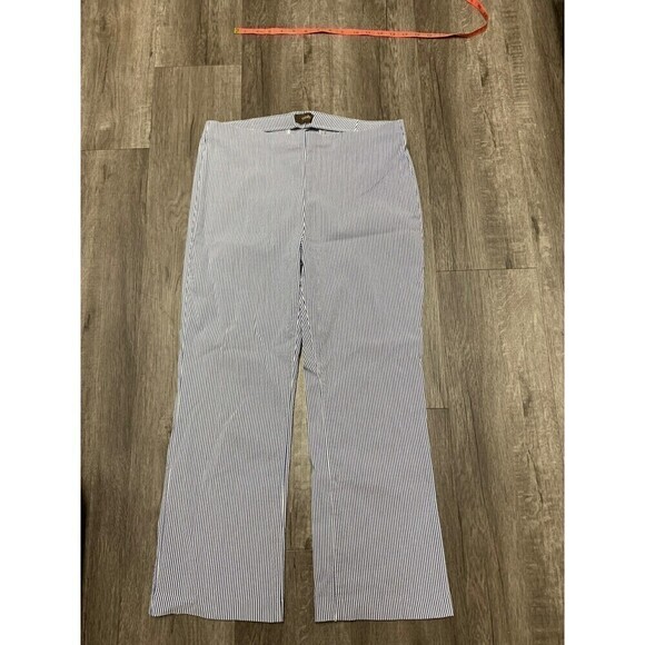 CROSBY Striped Pants Size 10 Prince Crop Flare Blue And White - Picture 1 of 6